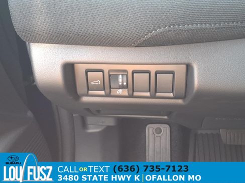 Used 2026 Subaru Outback Limited AWD/4WD image 21
