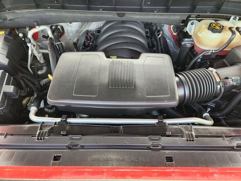 Used 2021 GMC Sierra 1500 SLT AWD/4WD image 25