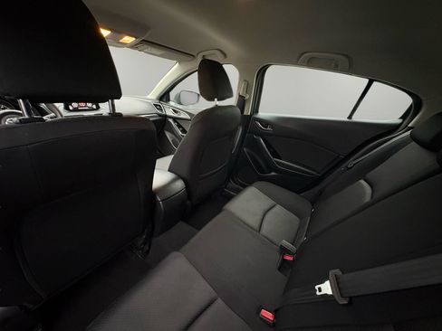 Used 2017 MAZDA MAZDA3 Sport image 21