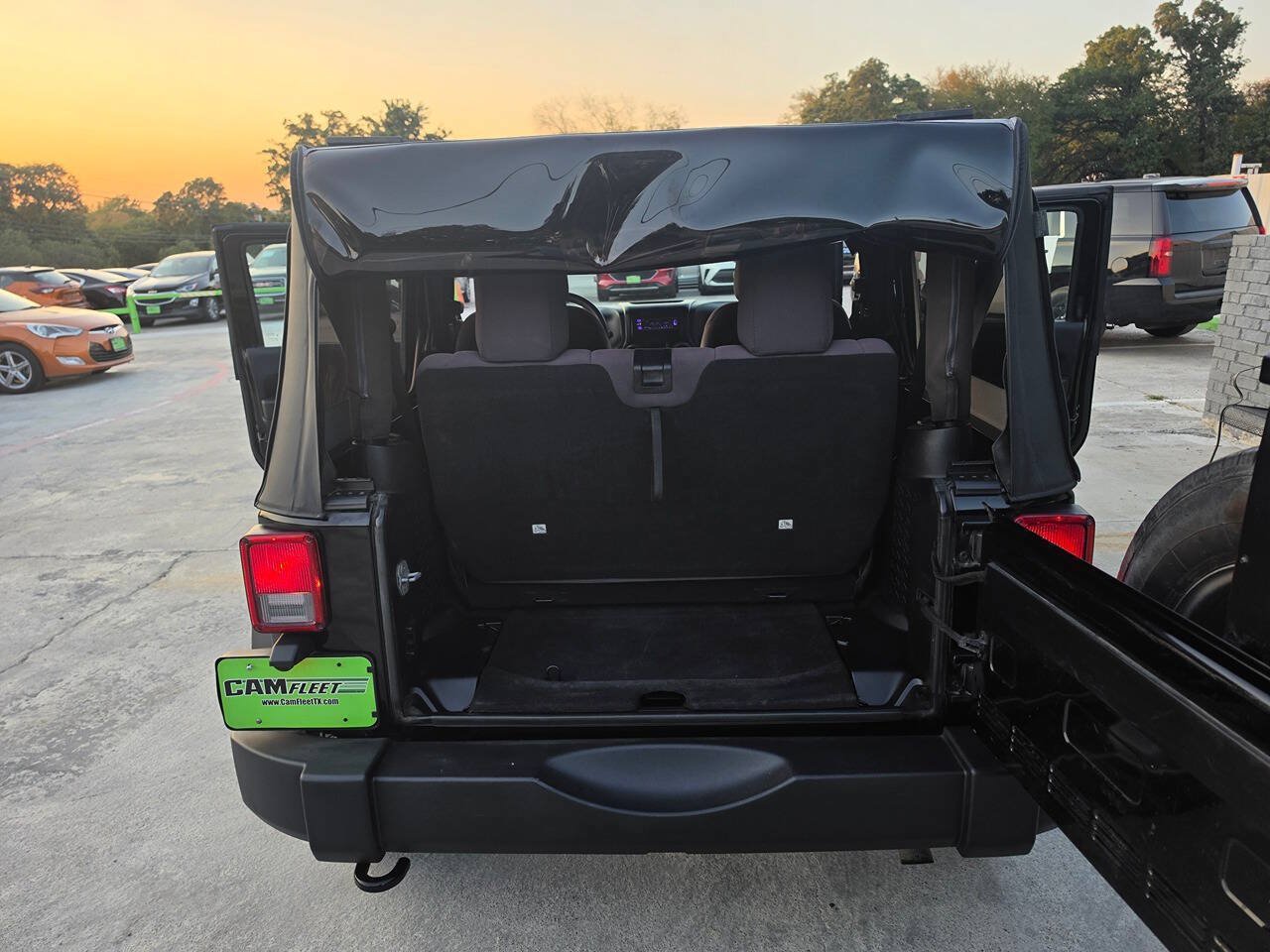 Used 2013 Jeep Wrangler Sport AWD/4WD image 36