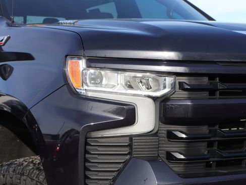 Used 2022 Chevrolet Silverado 1500 RST image 30