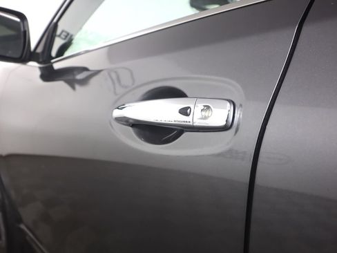 Used 2019 Nissan Rogue SL w/ Premium Package AWD/4WD image 24