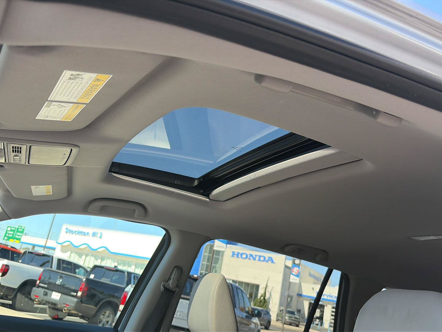Used 2018 Honda Pilot EX-L image 17