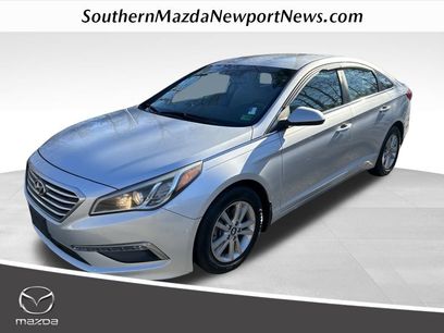 Used 2015 Hyundai Sonata SE w/ Option Group 09