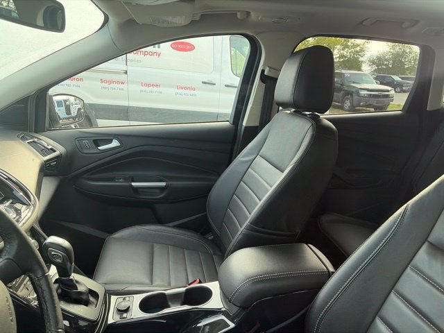 Used 2014 Ford Escape Titanium w/ Equipment Group 401A FWD image 5