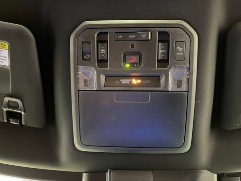 New 2026 Toyota Sequoia Platinum image 29