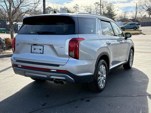 Used 2023 Hyundai Palisade SEL w/ Cargo Package image 5