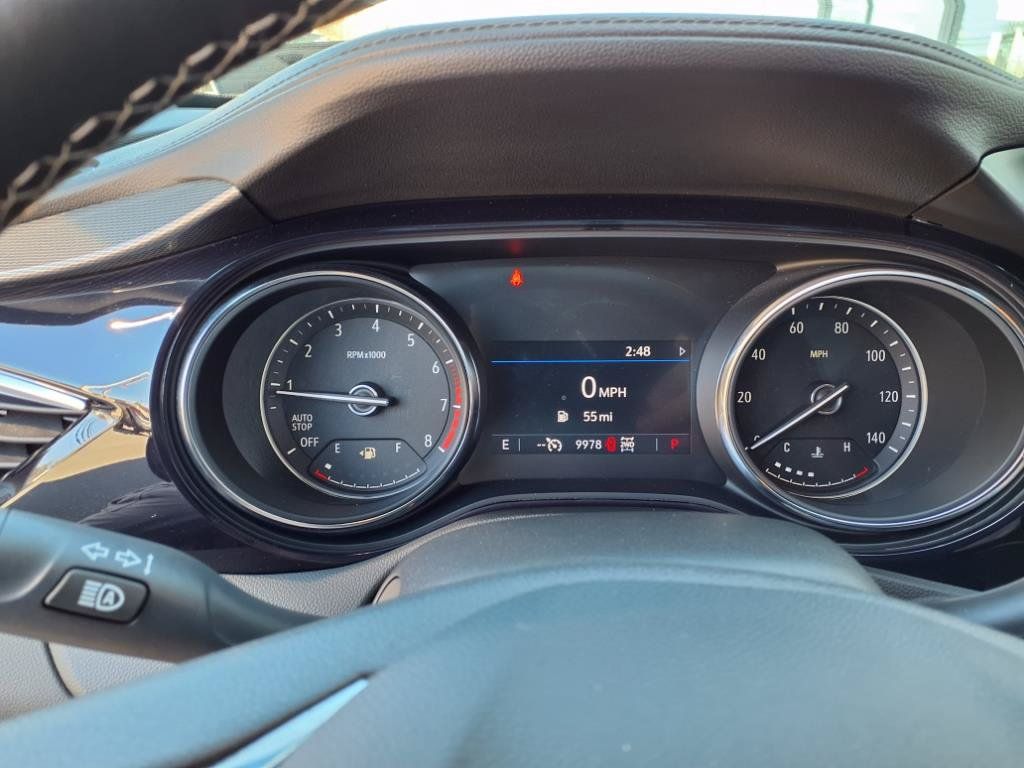 Used 2023 Buick Encore GX Select AWD/4WD image 15