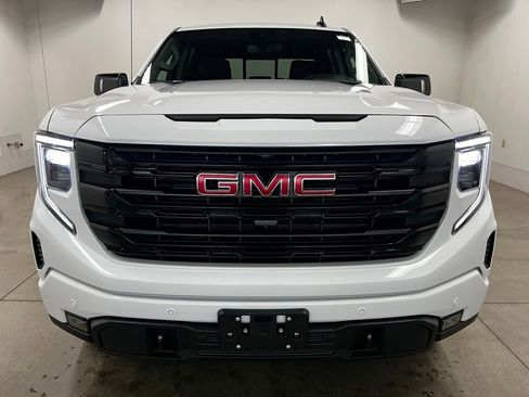 New 2026 GMC Sierra 1500 Elevation w/ Elevation Premium Package image 12