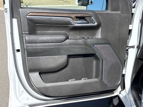 Used 2019 RAM 1500 Laramie image 11