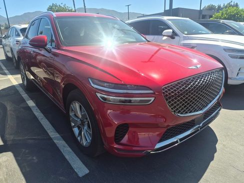 Used 2022 Genesis GV70 2.5T AWD/4WD image 2