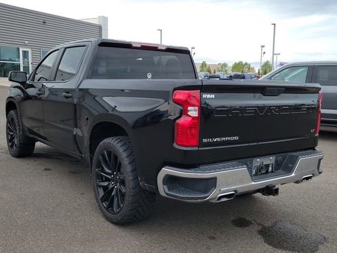 Used 2025 Chevrolet Silverado 1500 LT AWD/4WD image 3