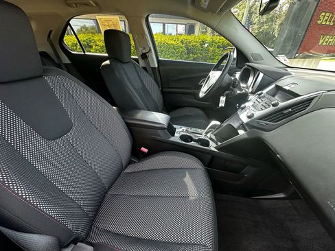 Used 2011 Chevrolet Equinox LT w/ Driver Convenience Package image 13