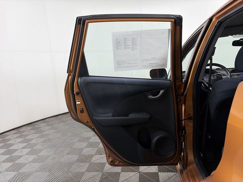 Used 2009 Honda Fit Sport image 32