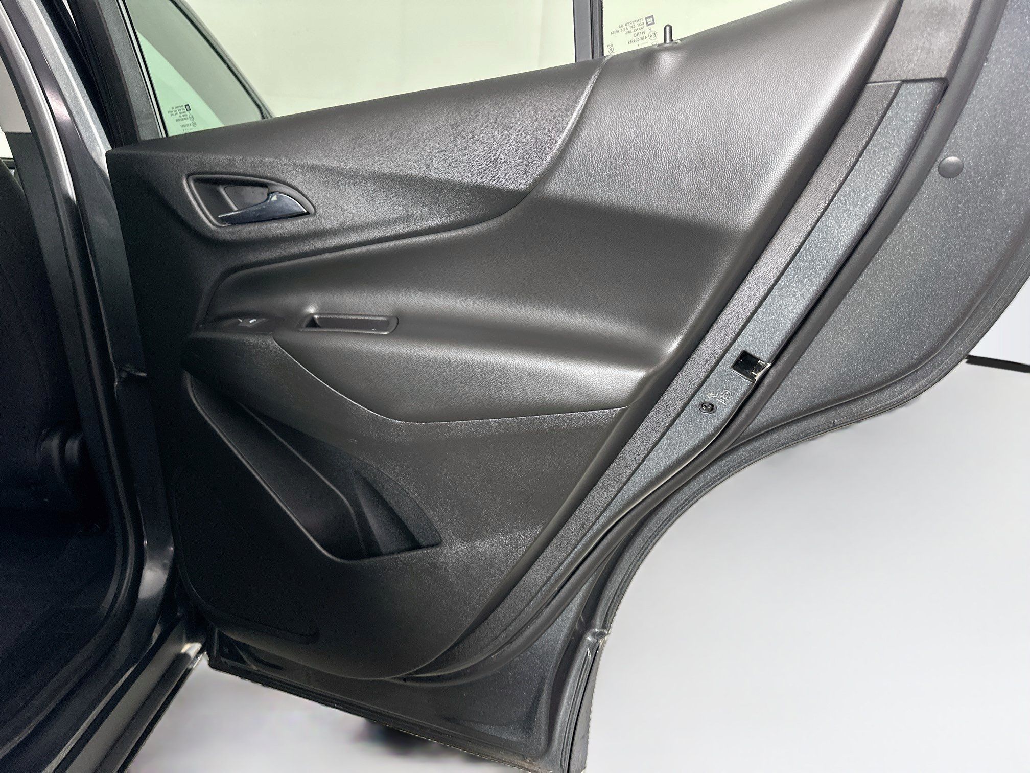 Used 2019 Chevrolet Equinox LT FWD image 29
