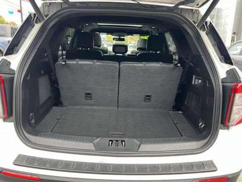 Certified 2021 Ford Explorer ST w/ Equipment Group 401A image 13