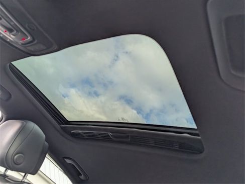 Used 2017 Audi A4 2.0T Premium Plus w/ Premium Plus Package image 22