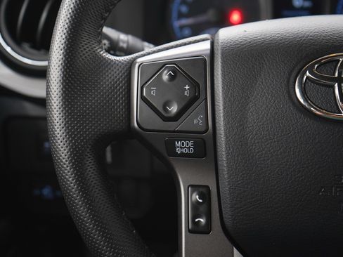 Used 2023 Toyota Tacoma TRD Sport AWD/4WD image 24