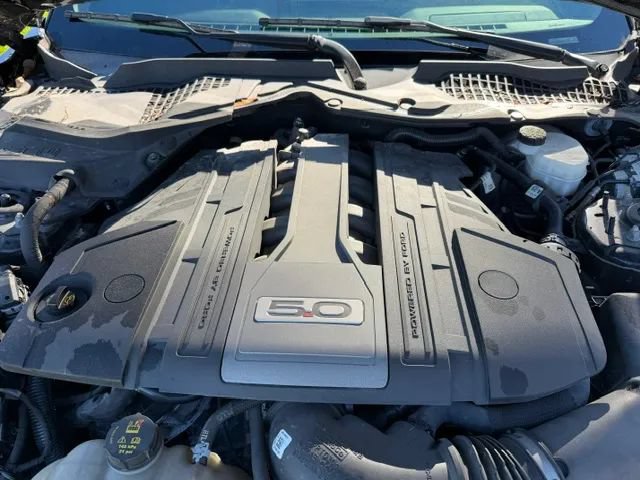 Used 2018 Ford Mustang GT w/ Equipment Group 301A RWD image 28