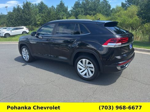 Used 2020 Volkswagen Atlas Cross Sport SE w/ Panoramic Sunroof Package AWD/4WD image 6