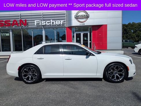 Used 2018 Chrysler 300 Touring w/ Sport Appearance Package RWD image 3