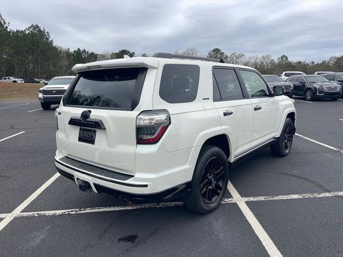 Used 2019 Toyota 4Runner Limited image 17