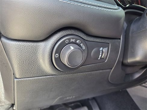 Used 2025 Dodge Durango SRT Hellcat w/ Black Package image 26