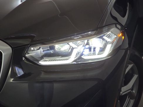 Used 2024 BMW X4 xDrive30i w/ Parking Assistance Package AWD/4WD image 33