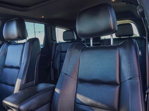 Used 2021 Jeep Grand Cherokee Limited w/ Trailer Tow Group IV image 9