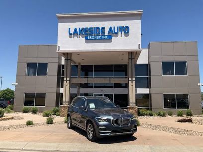 Used 2019 BMW X5 xDrive40i w/ Premium Package 2