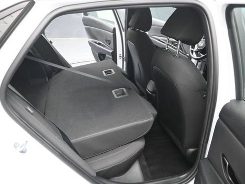 Used 2026 Hyundai Elantra Sport FWD image 28