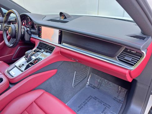 Used 2023 Porsche Panamera Platinum Edition RWD image 15