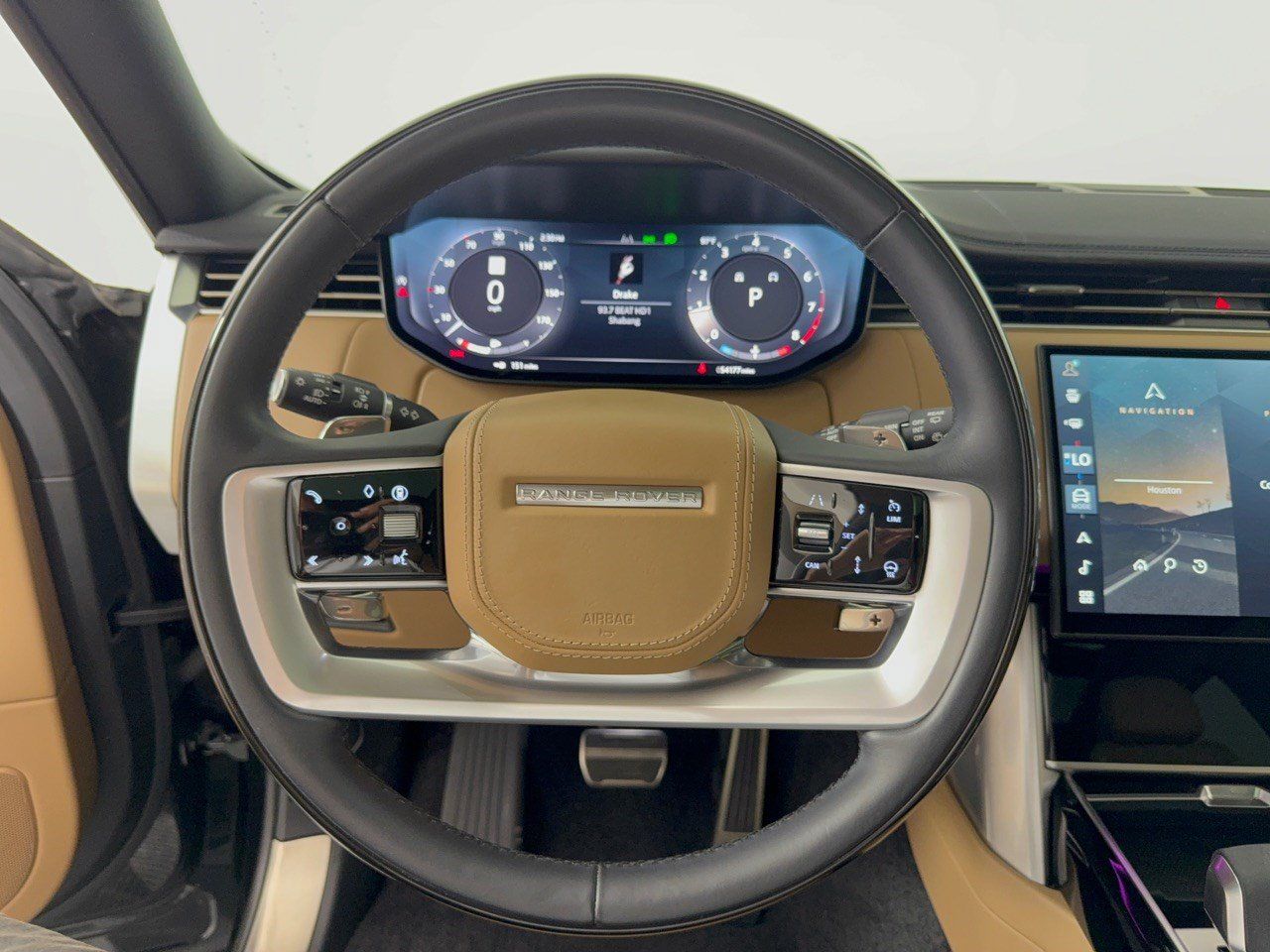 Used 2024 Land Rover Range Rover SE AWD/4WD image 10