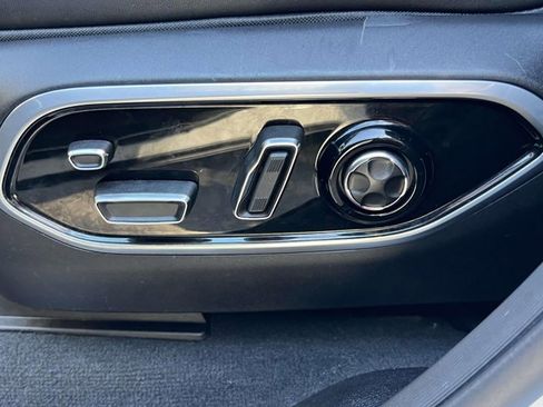 Used 2023 Jeep Grand Cherokee L Summit w/ High Altitude Package image 30