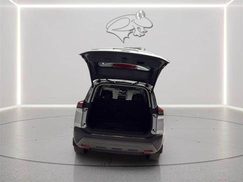 Used 2021 Nissan Rogue SL w/ Premium Package AWD/4WD image 9