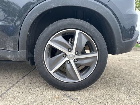 Used 2021 Honda HR-V EX image 7