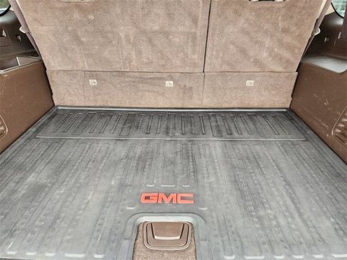 Used 2017 GMC Yukon XL Denali w/ Open Road Package image 34