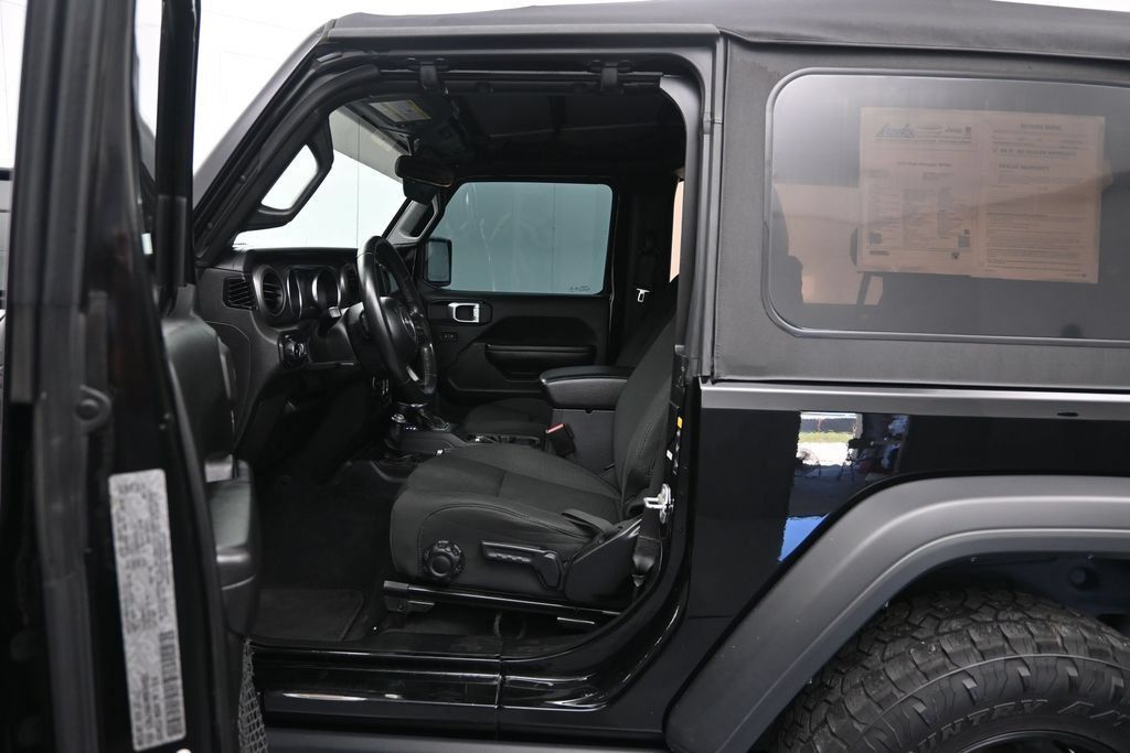 Used 2021 Jeep Wrangler Sport AWD/4WD image 20
