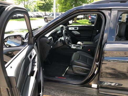 Used 2022 Ford Explorer ST w/ Equipment Group 401A AWD/4WD image 22