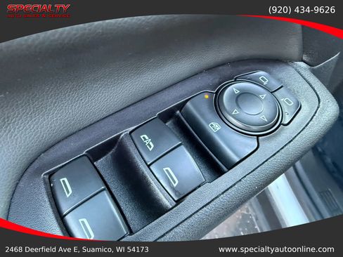 Used 2022 Chevrolet Equinox LT image 30