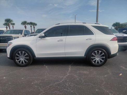 Used 2024 Mercedes-Benz GLE 350 4MATIC image 3