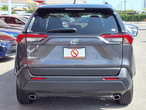 Certified 2025 Toyota RAV4 XLE w/ Convenience Package AWD/4WD image 5