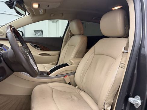 Used 2013 Buick LaCrosse Premium image 14