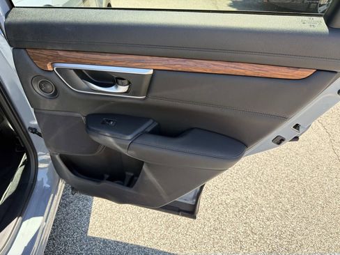Used 2022 Honda CR-V EX-L image 16