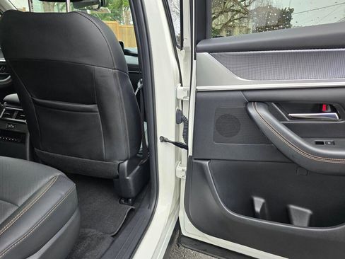 Certified 2024 MAZDA CX-90 Plug-In Hybrid w/ Premium Pkg image 15