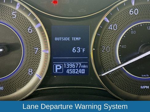 Used 2017 INFINITI QX80 2WD w/ Deluxe Technology Package image 16