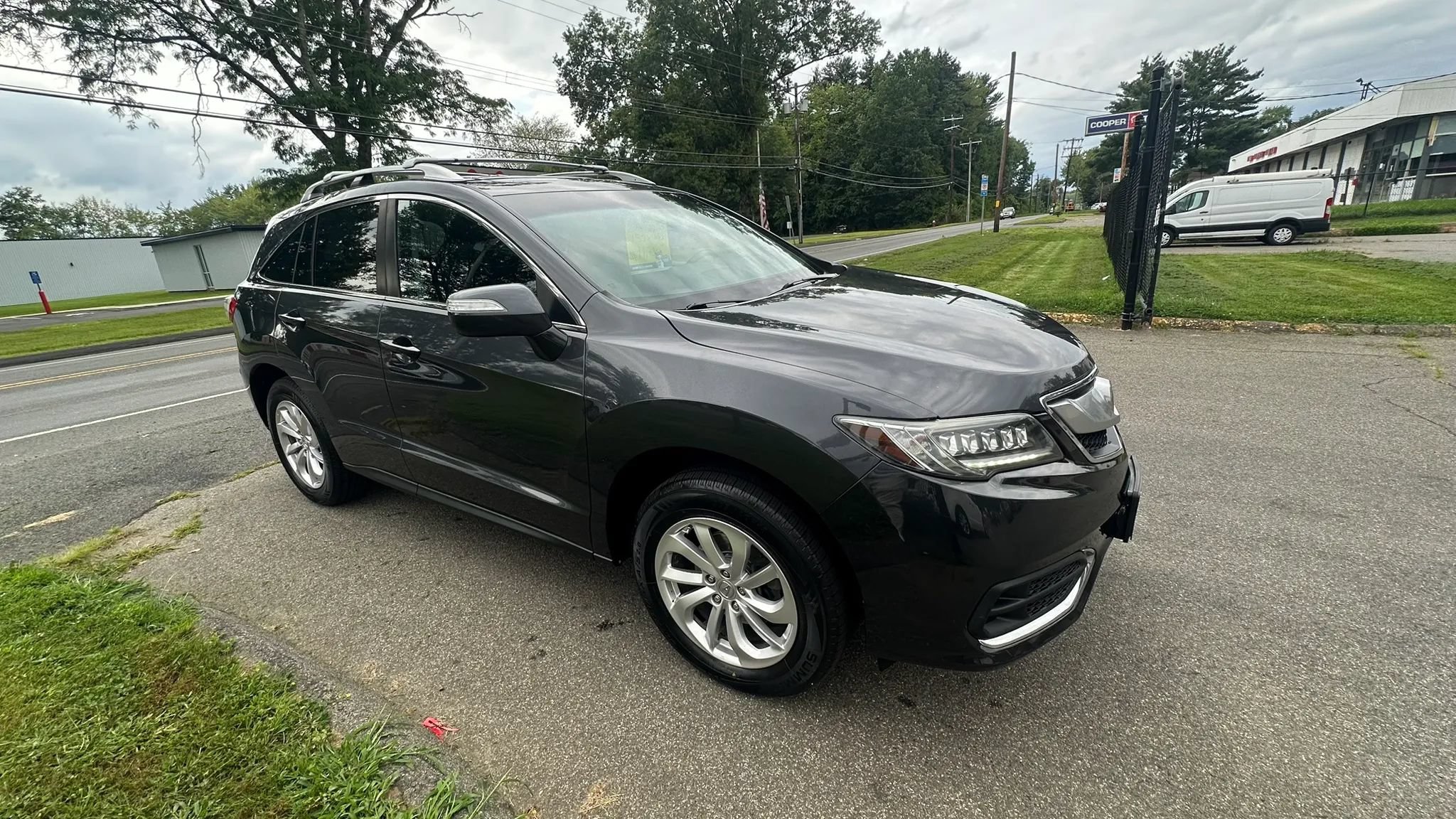 Used 2016 Acura RDX w/ Technology Package AWD/4WD image 3