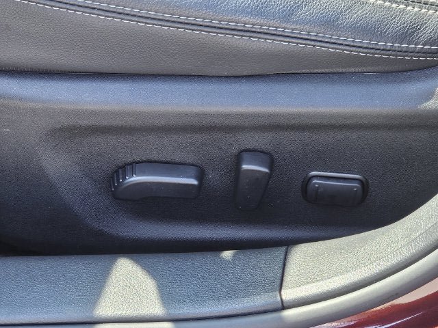 Used 2024 Nissan Altima 2.5 SL FWD image 18