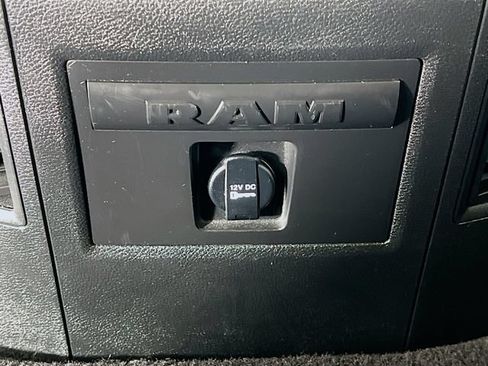 Used 2014 RAM 1500 Lone Star RWD image 33