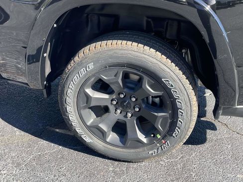New 2026 RAM 1500 Big Horn AWD/4WD image 35